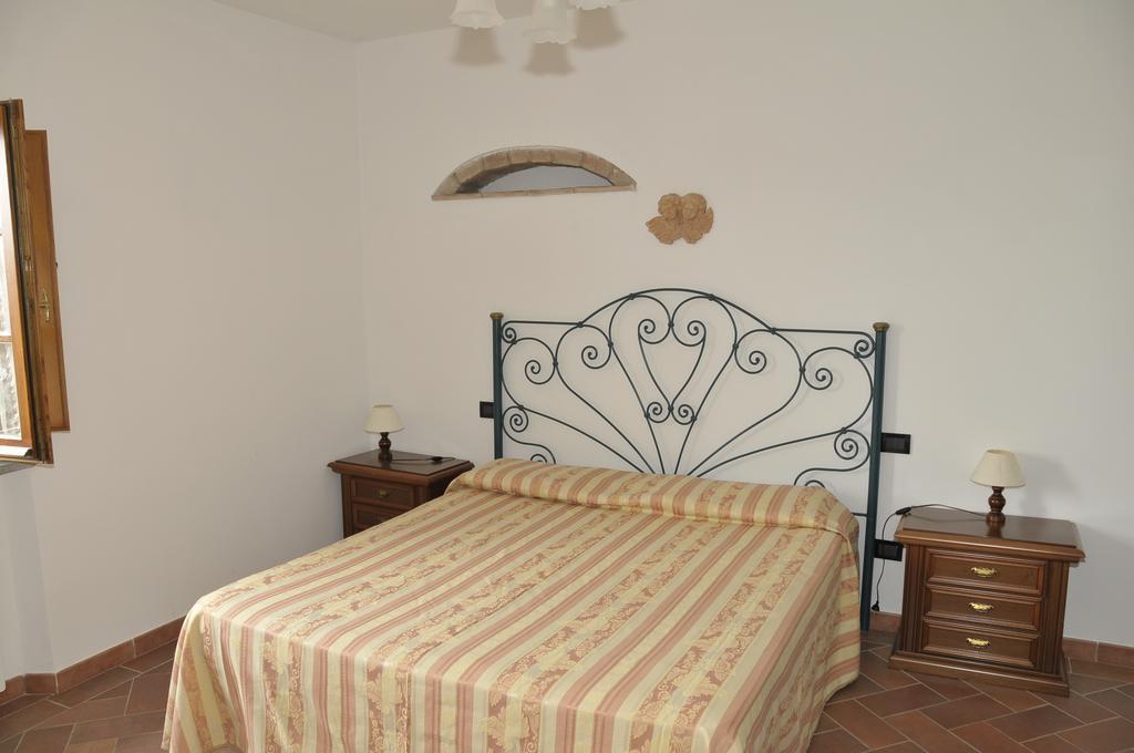 Agriturismo Renai E Monte II Gambassi Terme Buitenkant foto